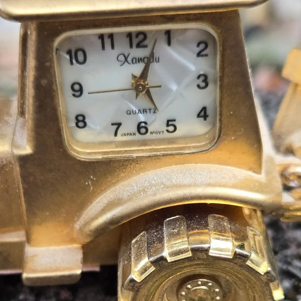 Vintage Xandu Quartz Tractor Desk Clock Gold Tone Construction Vehicle Novelty